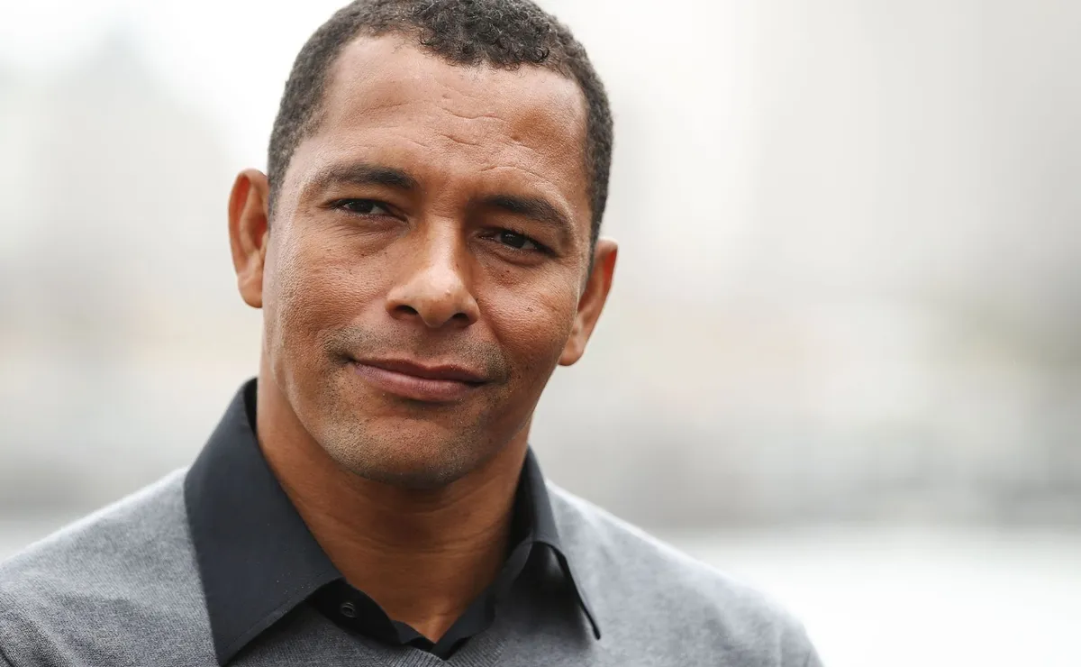 Gilberto Silva tira Brasil do favoritismo e relembra trauma da Copa de 2006