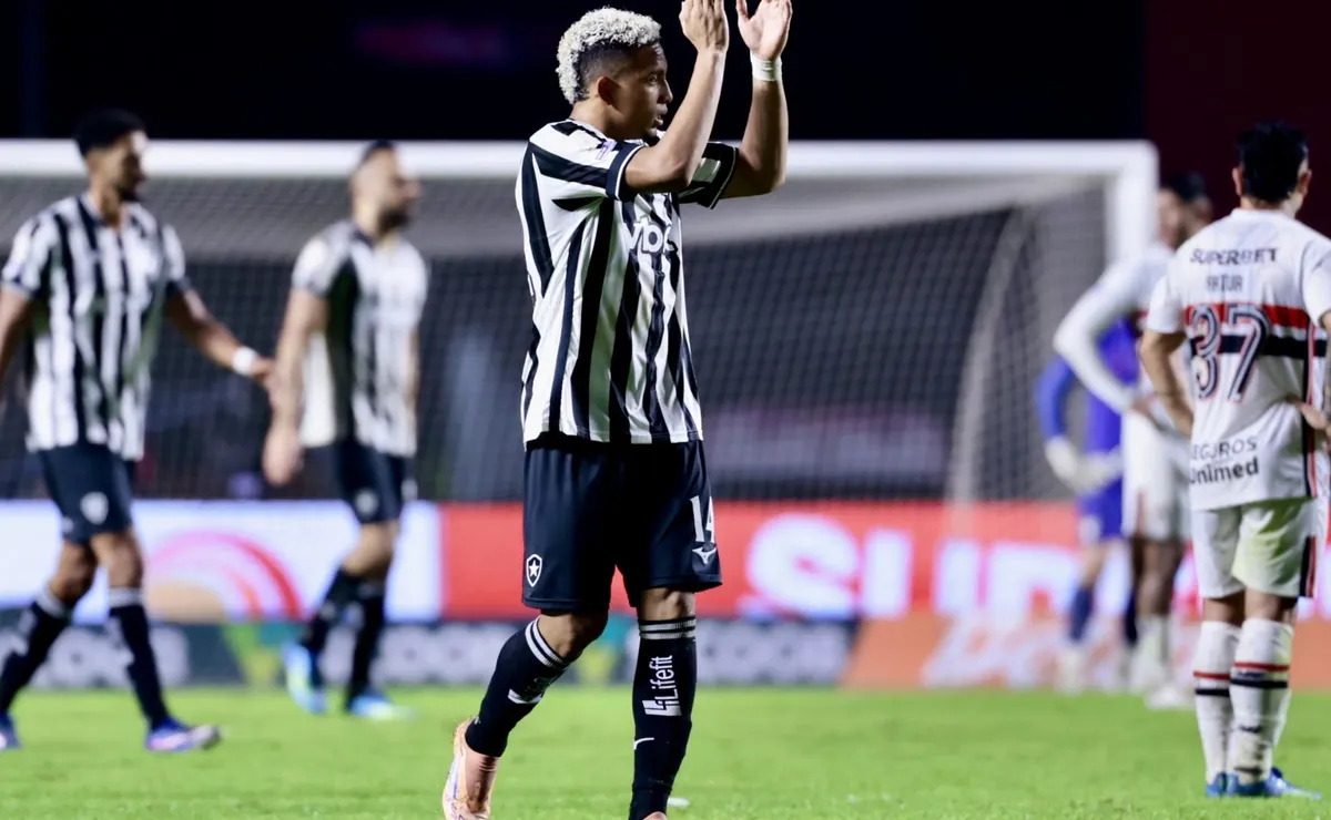 Franclim exalta Barrera após golaço e meia cresce por vaga na Copa