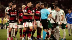 CBF divulga análise do VAR sobre expulsão de Carrascal no Maracanã em Flamengo x Palmeiras — Foto Isabela AzineAGIF