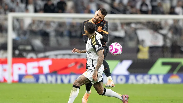 Atlético-MG vê Corinthians aumentar pressão interna antes de confronto decisivo — Foto Joisel AmaralAGIF