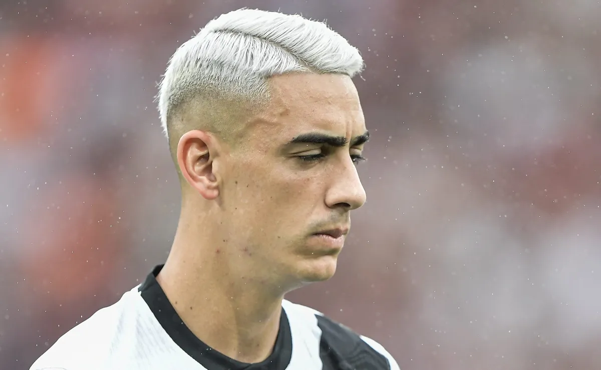 Vasco x RB Bragantino: Pumita Rodríguez é desfalque após sentir problema viral e Cuiabano segue fora