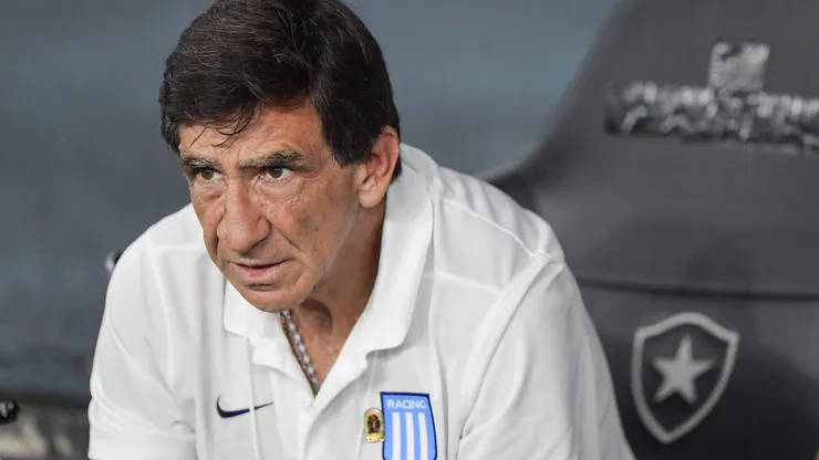Gustavo Costas ex-técnico do Racing durante partida contra o Botafogo no estádio Engenhão pelo campeonato Copa Sul-Americana 2026. Foto: Thiago Ribeiro/AGIF