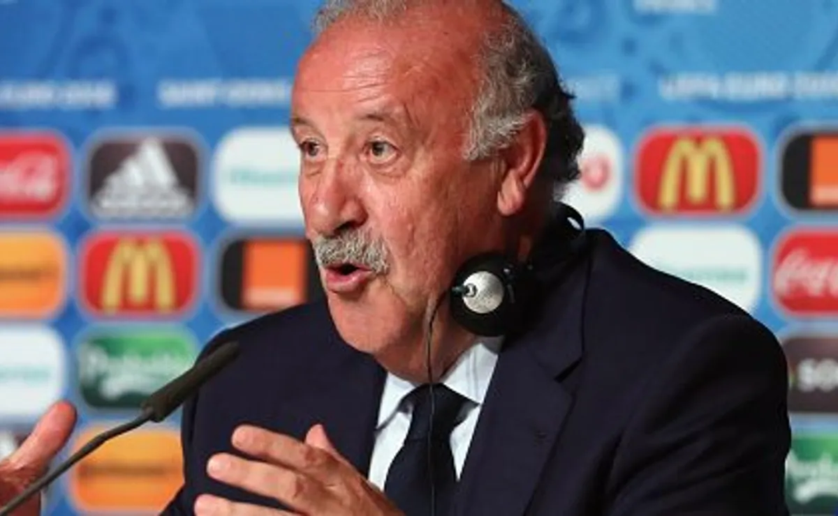 Campeão em 2010, Vicente del Bosque aconselha técnico da Espanha
