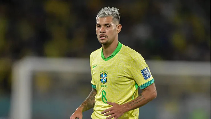 Volante em jogo pelo Brasil