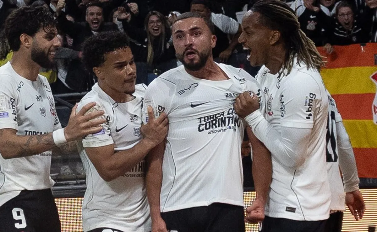 Labyad marca golaço no fim e garante vitória do Corinthians sobre o Atlético-MG