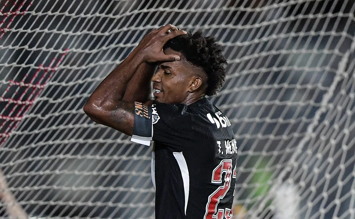 Thiago Mendes expõe vergonha após derrota do Vasco no Brasileirão