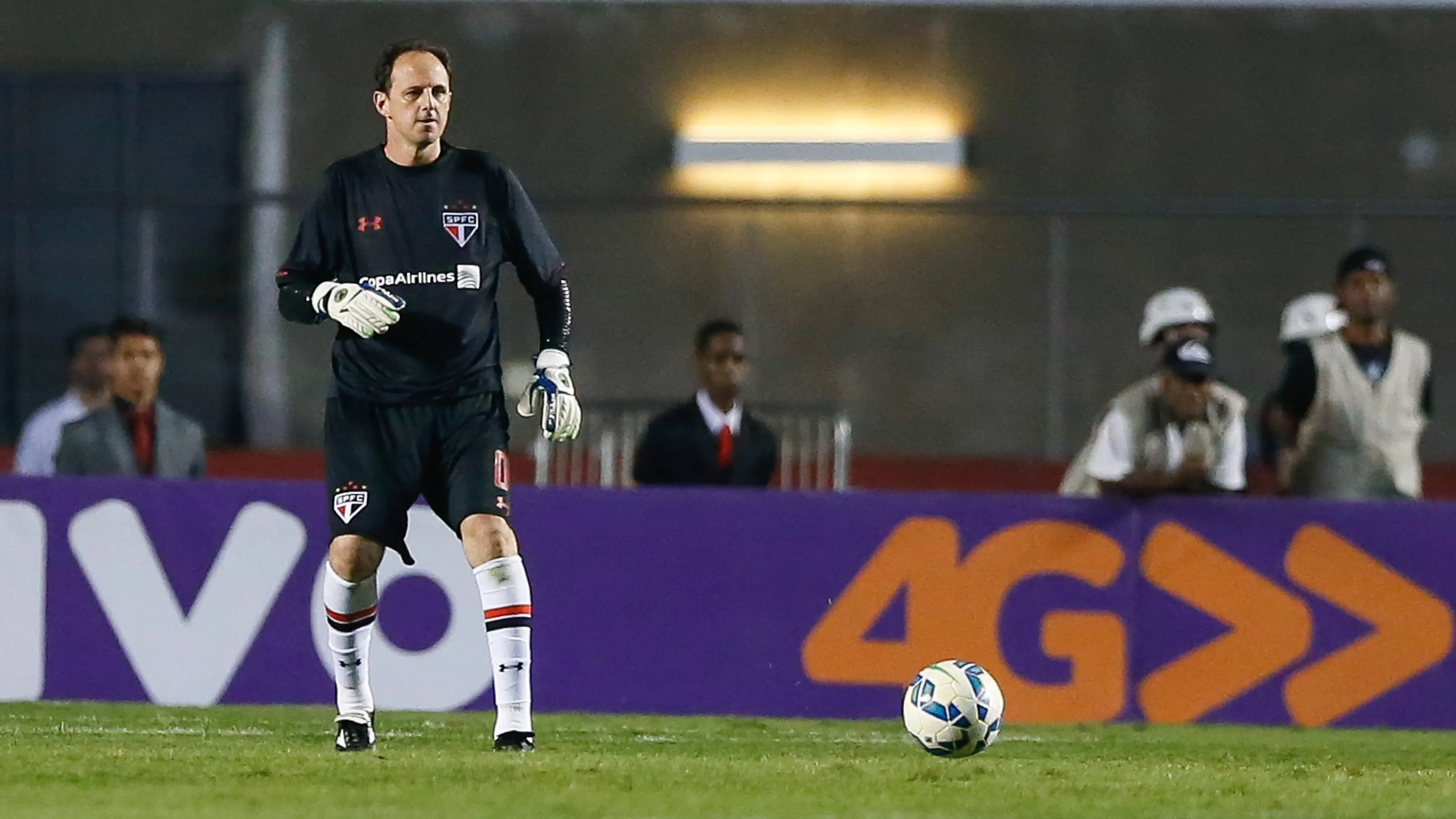 Rogerio Ceni do Sao Paulo durante partida contra a Chapecoense pelo Campeonato Brasileiro de 2015 no Estadio Cicero Pompeu de Toledo – Morumbi. Foto: Marcello Zambrana/AGIF