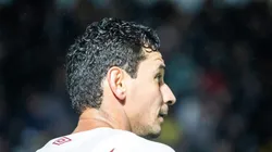 Ganso durante jogo pelo Fluminense contra o Criciúma.