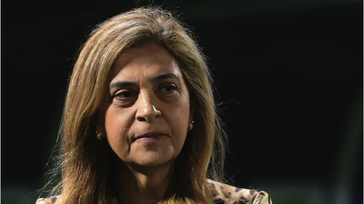 Leila Pereira durante partida contra o São Paulo, na Arena Barueri.