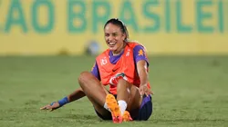 Gabi Nunes com a Seleção. Foto: Marlon Costa/AGIF
