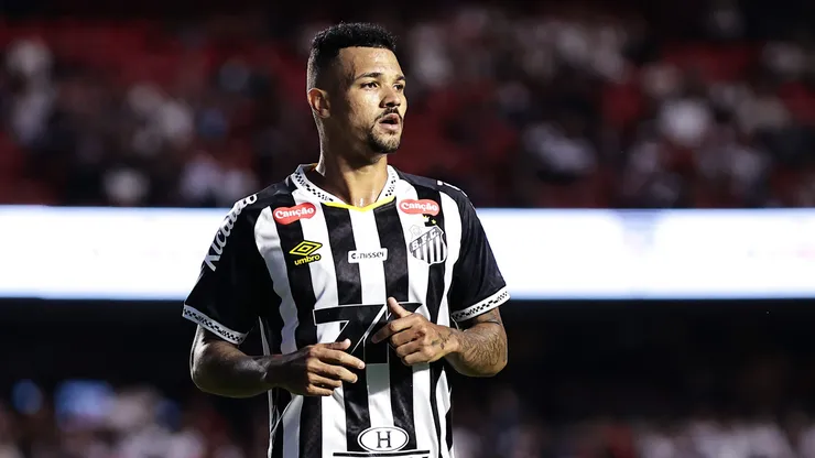 Zé Ivaldo chegou ao Peixe em 2025
