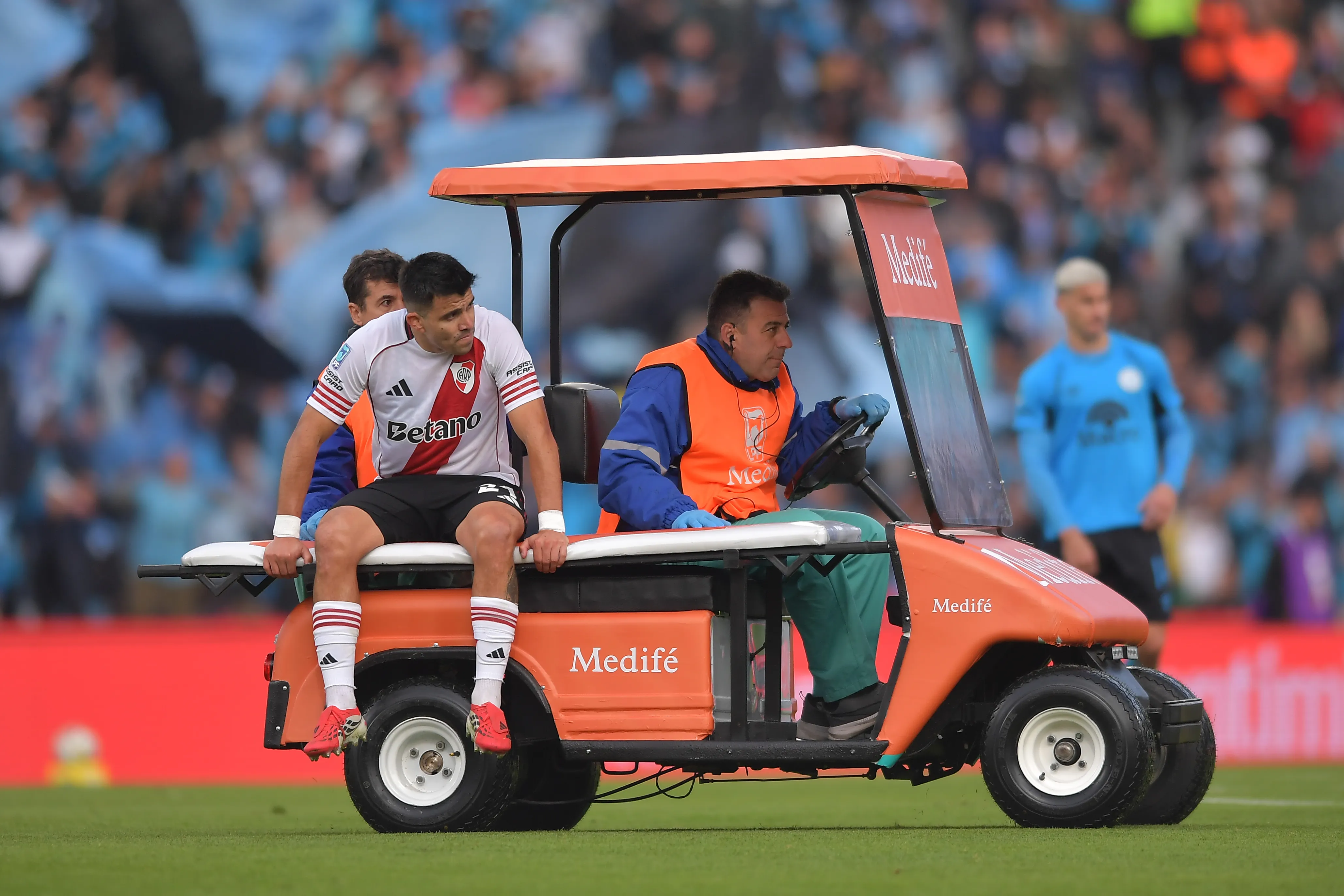 Acuña foi substituído na final do Campeonato Argentino. Foto: Marcelo Endelli/Getty Images.