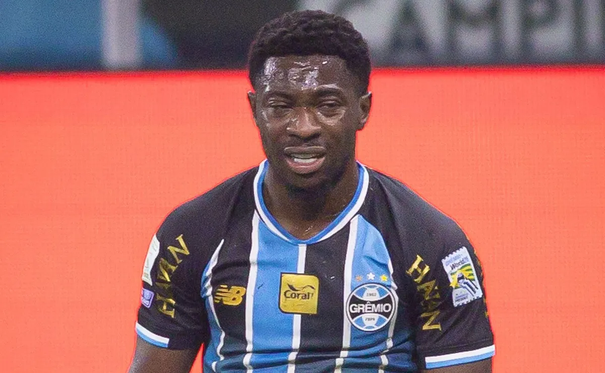 Ausência de Amuzu em convocação de Gana aumenta dúvidas sobre vaga na Copa do Mundo