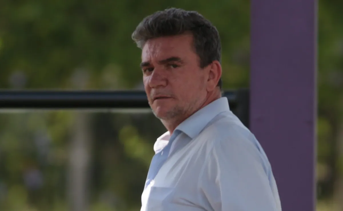 Corinthians expulsa Andrés Sanchez de quadro associativo