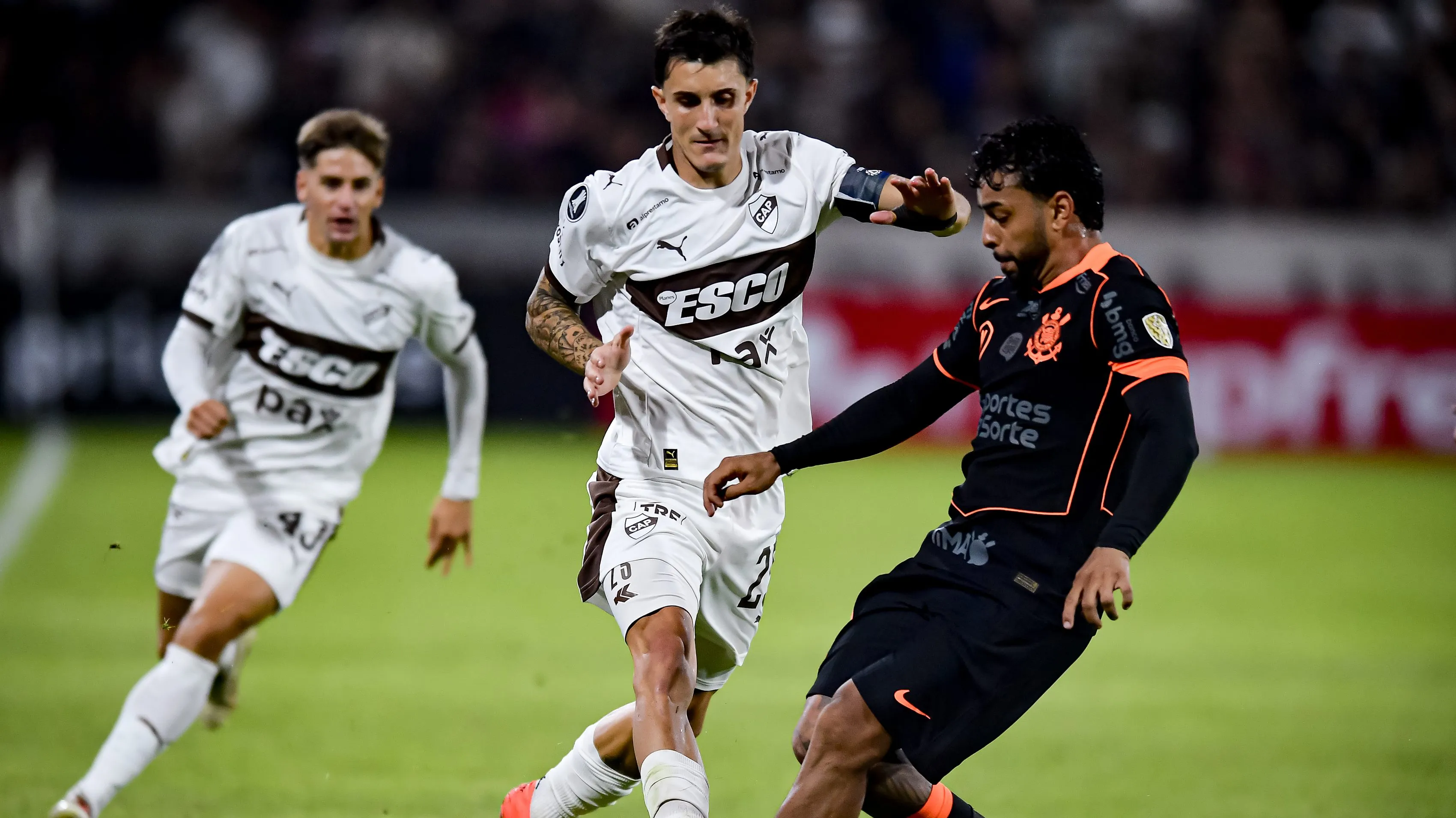 Corinthians x Platense. (Photo by Marcelo Endelli/Getty Images)