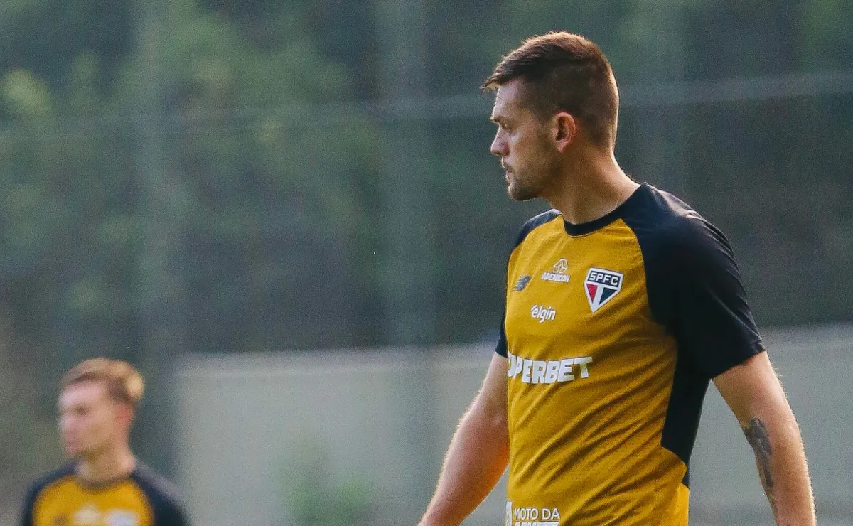 Tolói e Marcos Antônio avançam na recuperação e podem reforçar o São Paulo