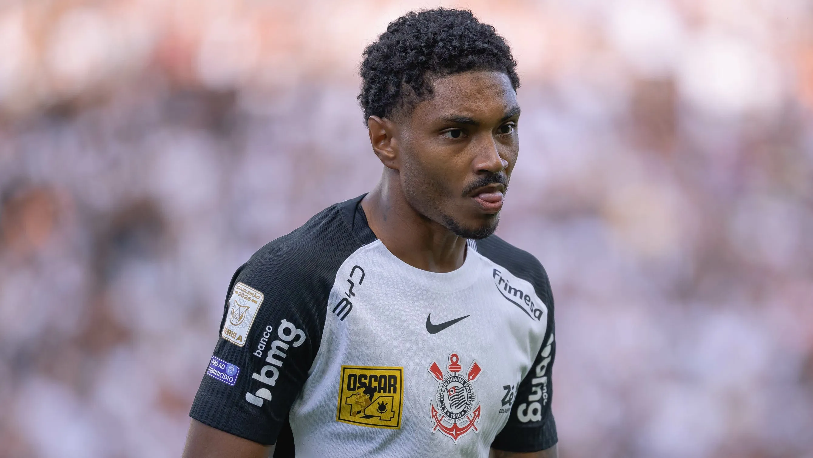 Vitinho não joga desde 30 de abril - Foto: Ettore Chiereguini/AGIF.