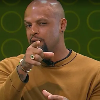 Felipe Melo sai em defesa de Paulinho após polêmica