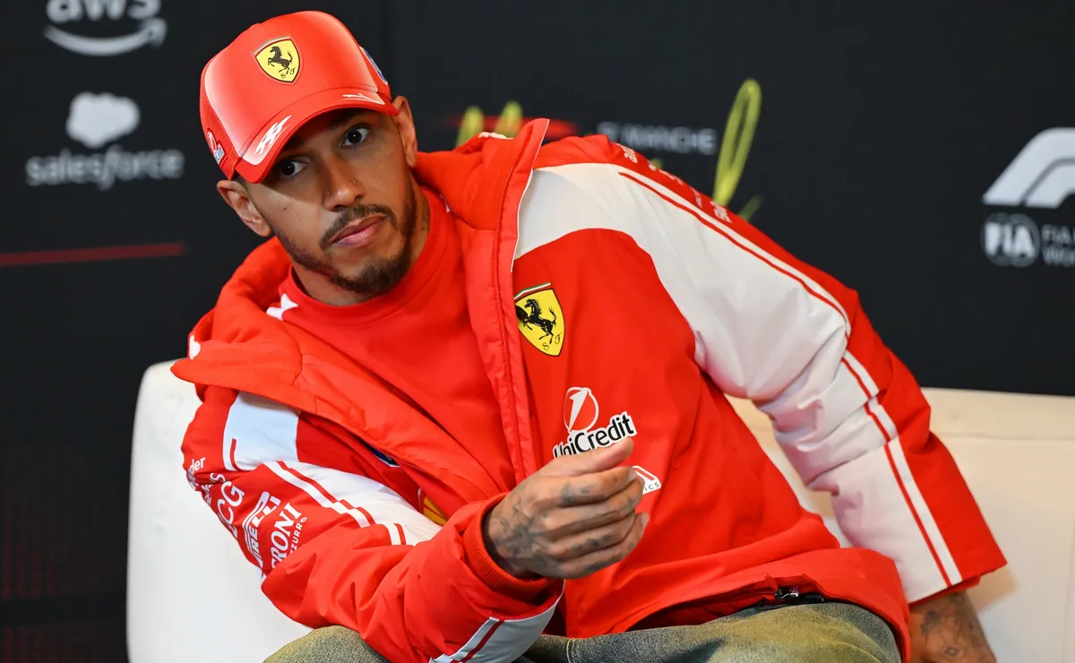 Lewis Hamilton ironiza Jacques Villeneuve e alfineta o ex-piloto canadense: “Não sabia muito sobre ele”