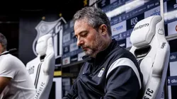 Alexandre Mattos diretor executivo do Santos durante coletiva de imprensa