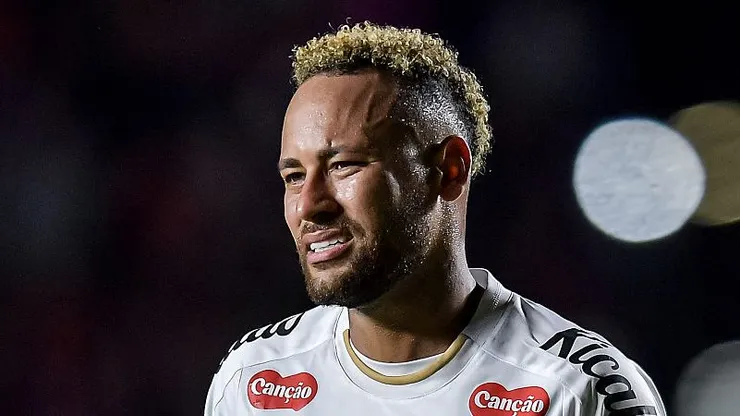 Neymar no Santos. Foto: Marcelo Endelli/Getty Images