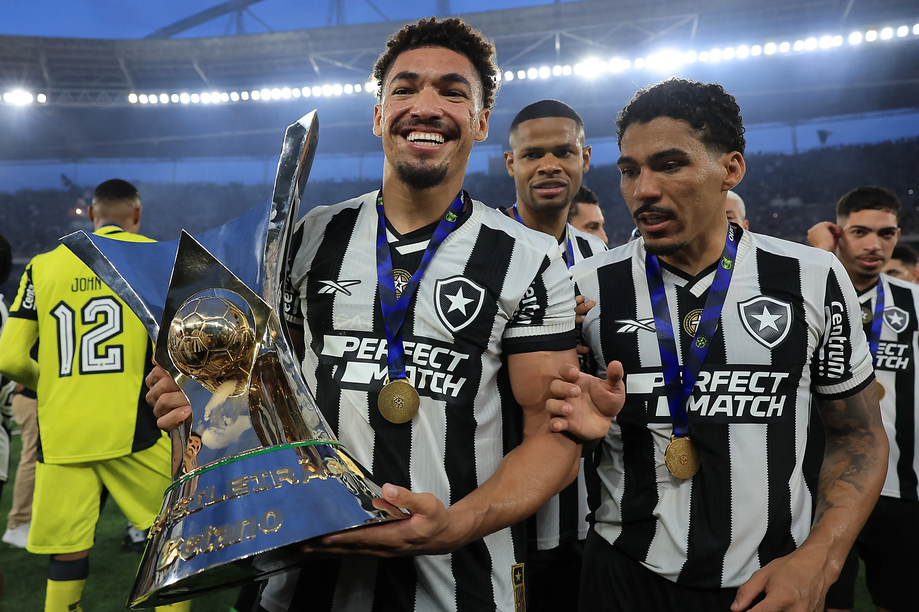 Zagueiro foi campeão no Botafogo – Foto: Buda Mendes/Getty Images