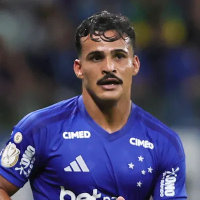 Barcelona quer aplicar "chapéu" no Flamengo por Kaiki Bruno