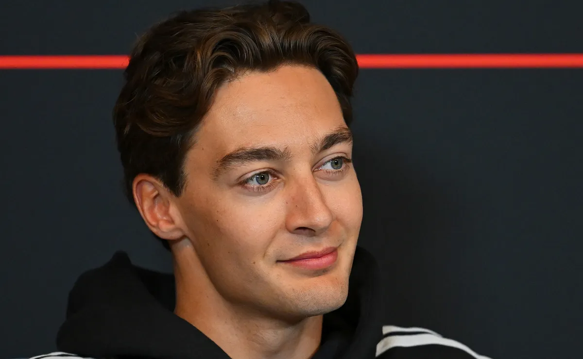 George Russell é multado por atitude após abandonar GP do Canadá de Fórmula 1 e pede desculpas