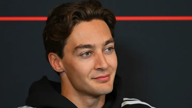 George Russell se irritou após quebra de motor da Mercedes