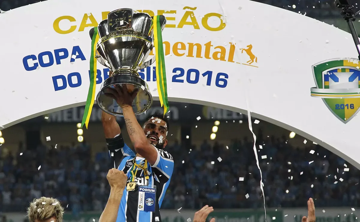 Grêmio conhece rival das oitavas da Copa do Brasil hoje e busca caminho pelo hexa