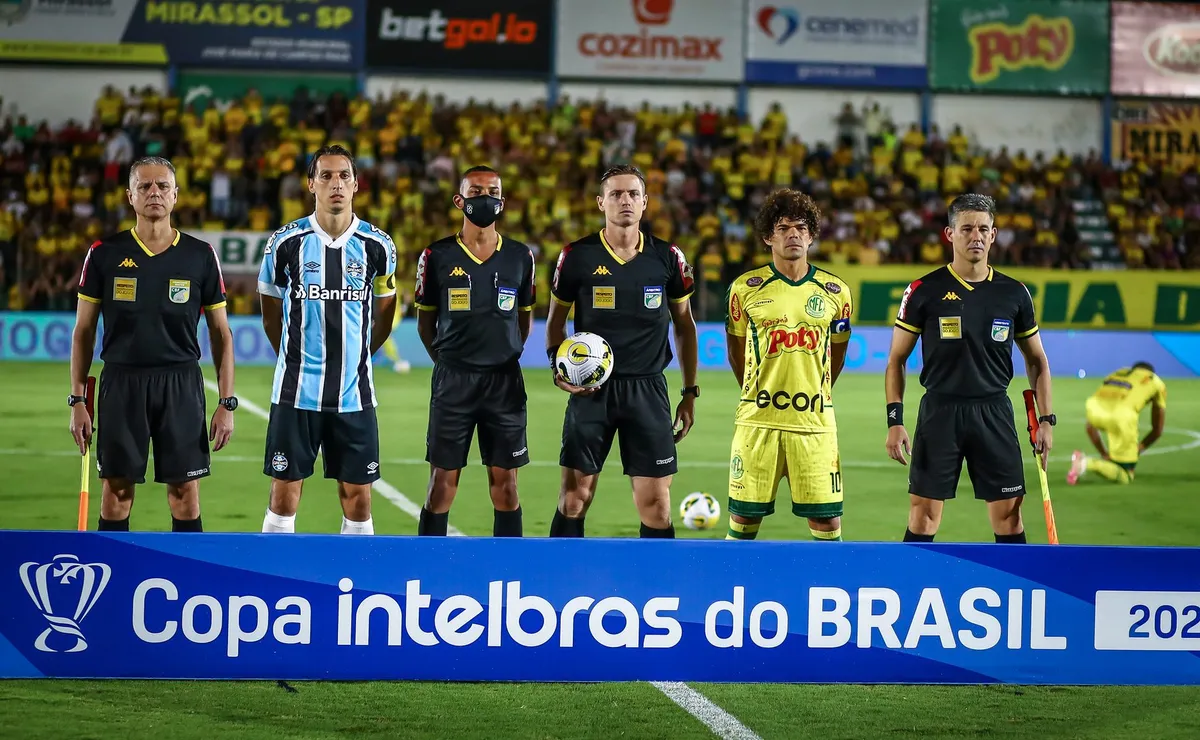 Grêmio reencontra algoz da Copa do Brasil, mas terá decisão na Arena contra o Mirassol