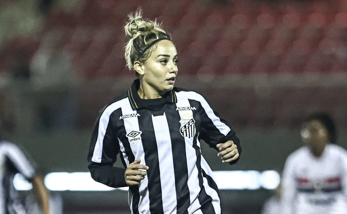 Thaisinha lamenta derrota do Santos no clássico, mas vira a chave para Copa do Brasil: “Foco total”