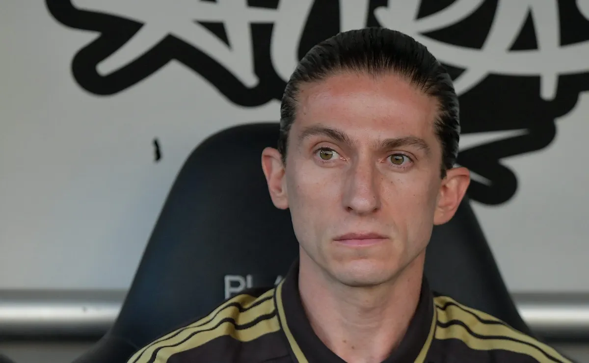 Ex-Flamengo, Filipe Luís tem oferta do Besiktas e vê com bons olhos trabalhar na Turquia