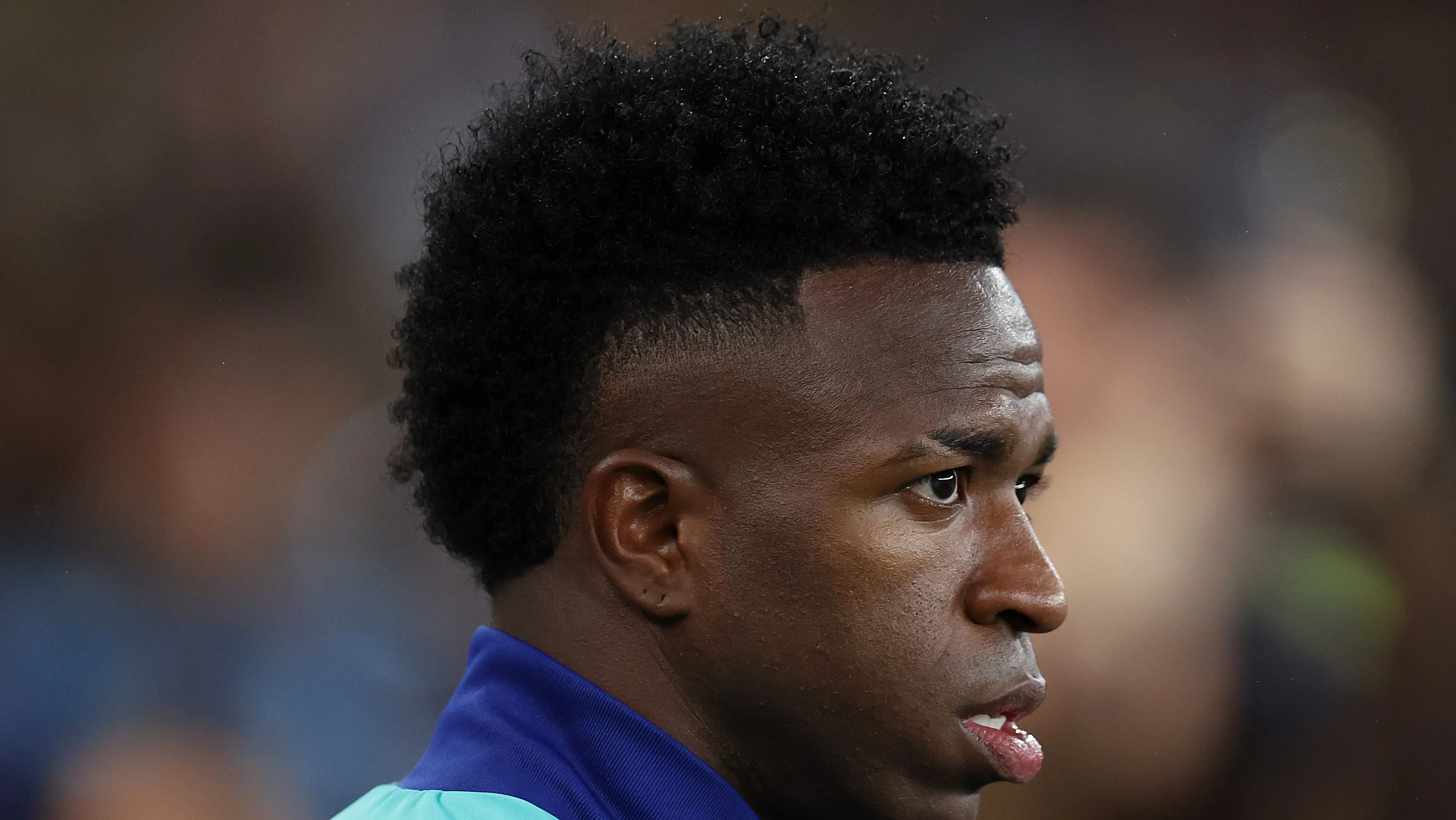 Foto: Harry Murphy/Getty Images  – Vinícius Júnior durante amistoso da Seleção Brasileira contra Senegal.