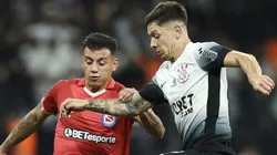 Corinthians tem dificuldades quando recebe times argentinos (Photo by Alexandre Schneider)