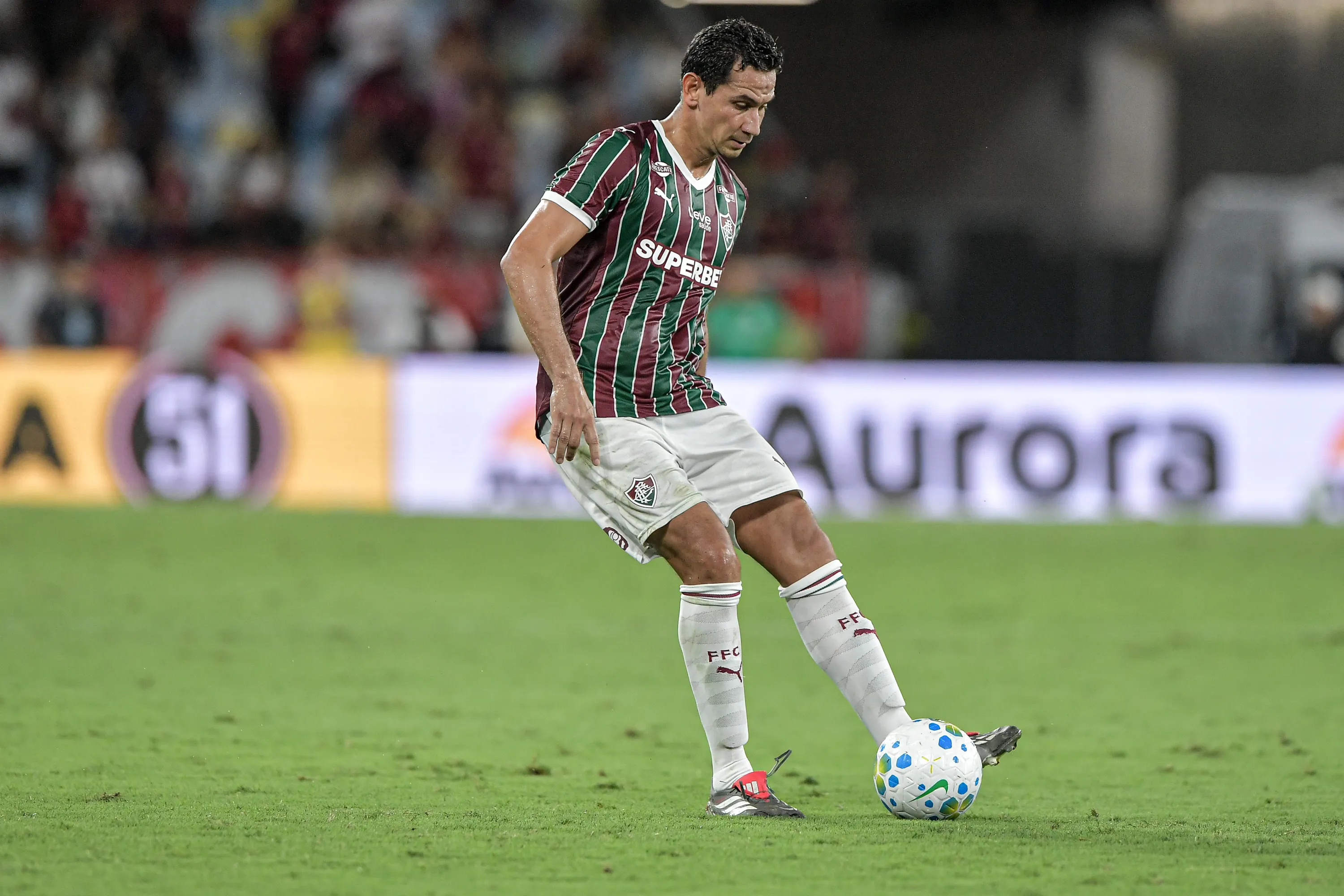 RJ – RIO DE JANEIRO – 12/04/2026 – BRASILEIRO A 2026, FLUMINENSE X FLAMENGO – Ganso jogador do Fluminense durante partida contra o Flamengo no estadio Maracana pelo campeonato Brasileiro A 2026. Foto: Thiago Ribeiro/AGIF