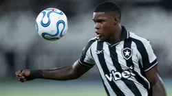 Kadir jogador do Botafogo durante partida contra o Independiente Petrolero. Foto: Jorge Rodrigues/AGIF