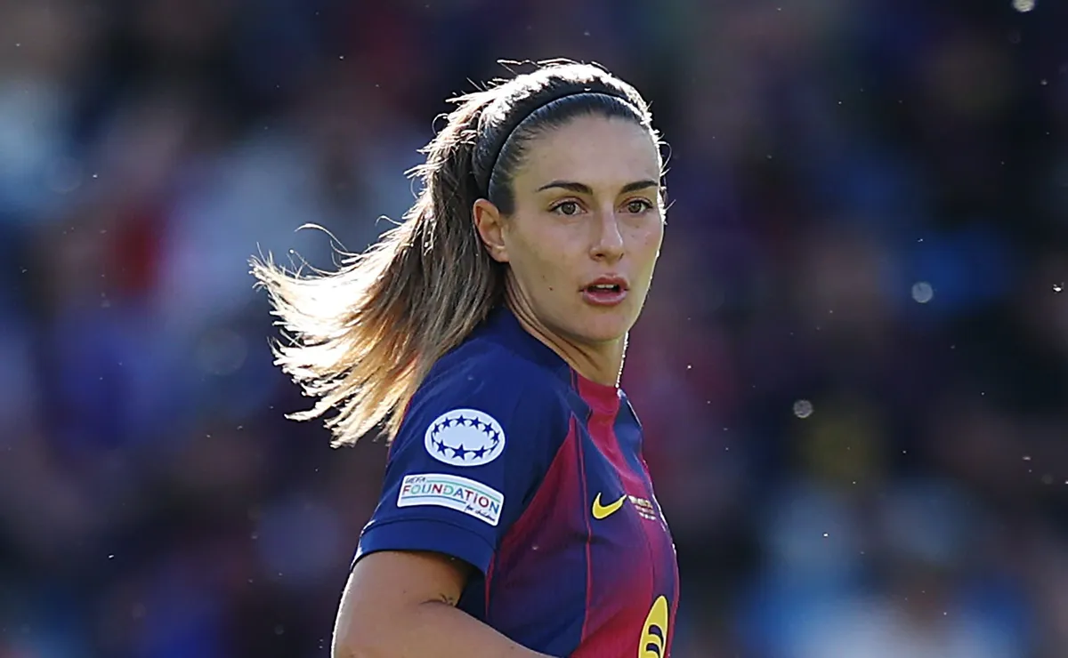 Alexia Putellas é eleita a melhor jogadora da Champions e anuncia saída do Barcelona