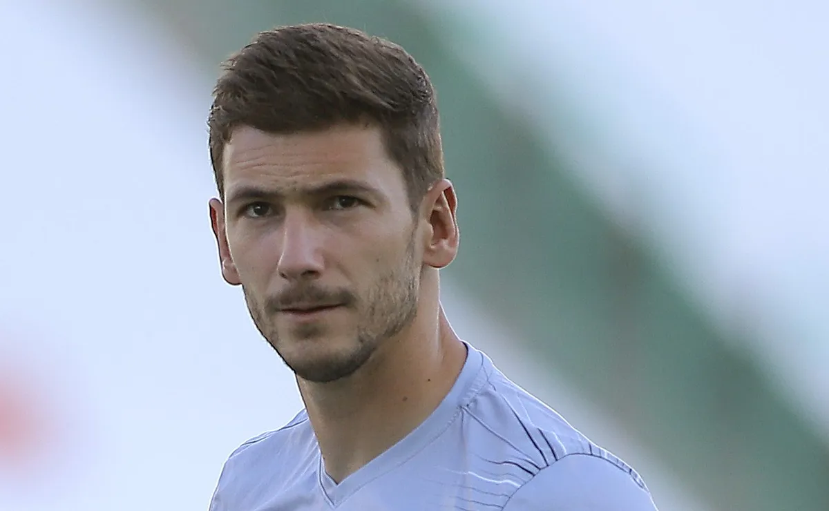 Franco Torgnascioli, goleiro do Torque, celebra classificação sobre o Grêmio