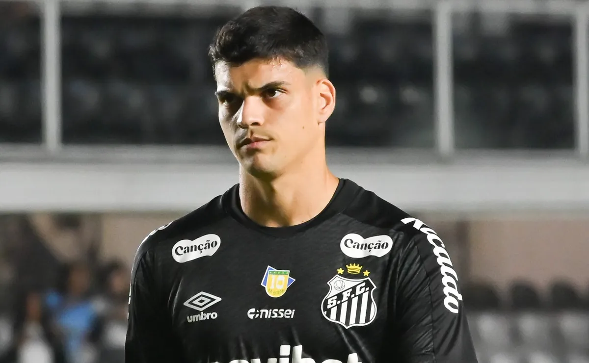Cuca desabafa sobre boatos e banca Brazão no Santos: “Nunca esteve fora”