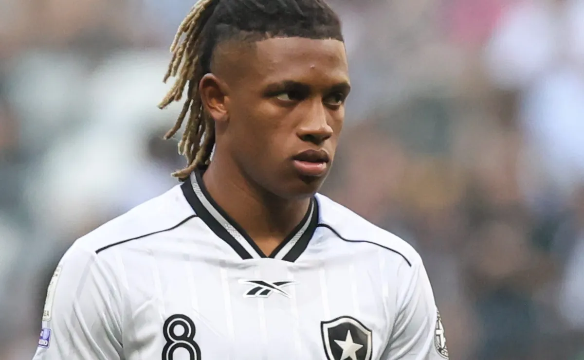 Danilo continua afastado do Botafogo e não enfrenta o Caracas na Sula