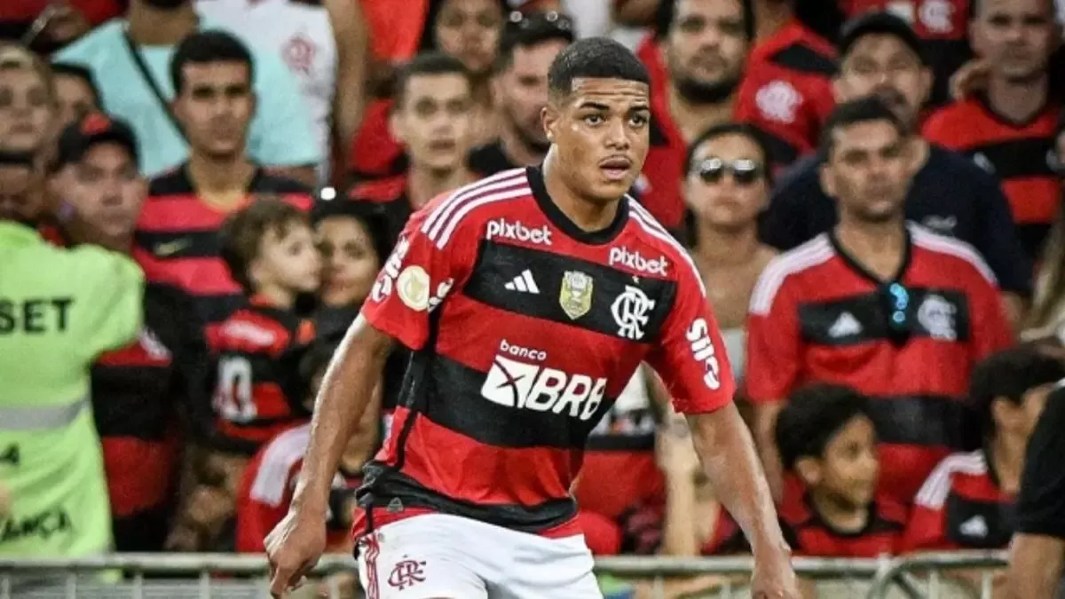 Volante foi reveladoon Flamengo – Foto: Marcelo Cortes/Flamengo