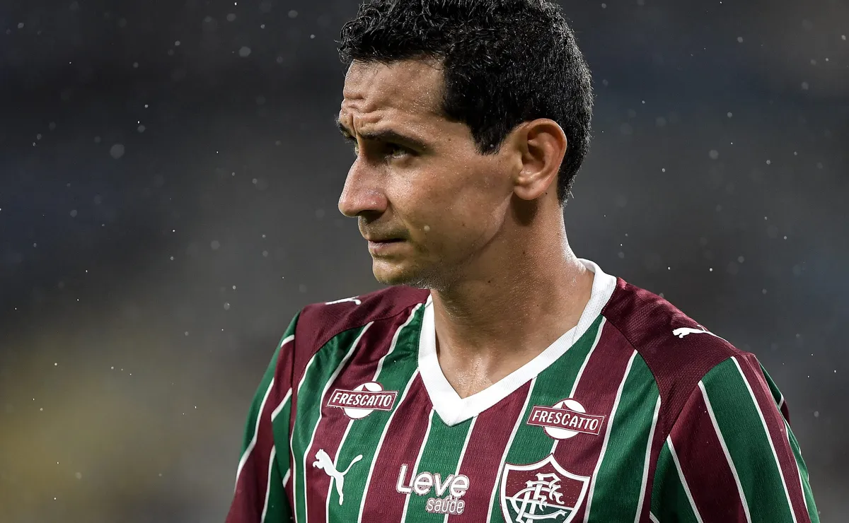 Alexandre Mattos responde sobre Ganso e descarta retorno do meia