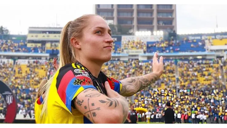 Isa Haas fala sobre boa fase no México - Foto: Reprodução Liga BBVA Femenil