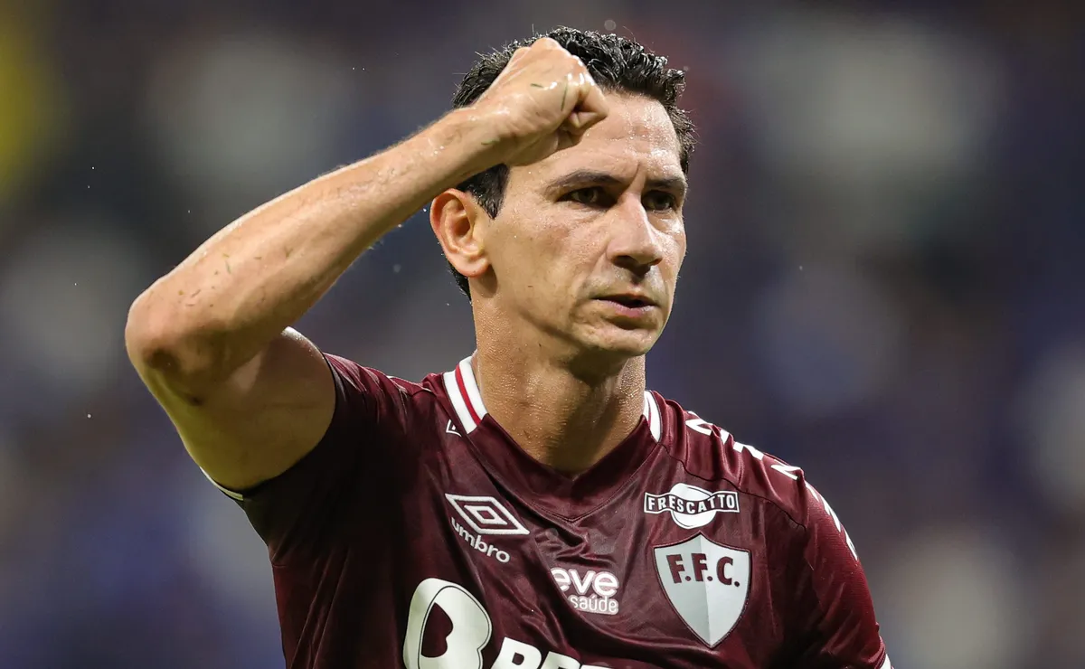 Paulo Henrique Ganso é oferecido por meio de intermediários ao Grêmio