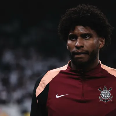 Kaio César sai em defesa de Hugo Souza após falha e cita Copa do Mundo
