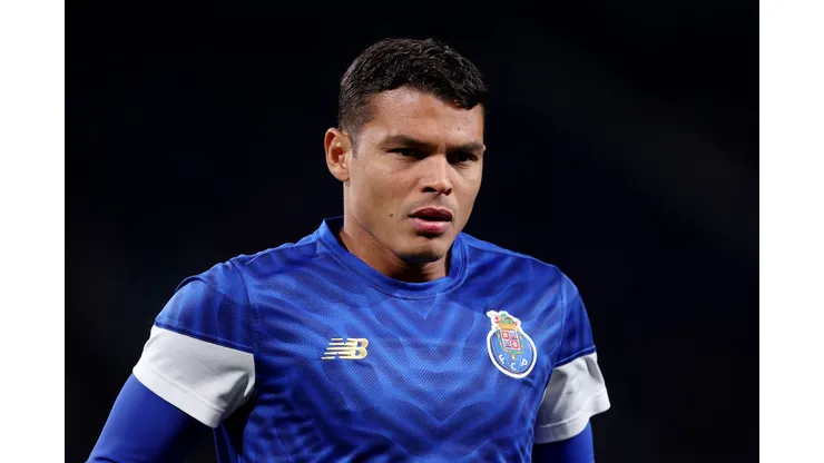 Thiago Silva, atuando com camisa do Porto (Foto: Diogo Cardoso/Getty Images)