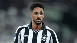 Chris Ramos, atacante do Botafogo - Foto: Jorge Rodrigues/AGIF