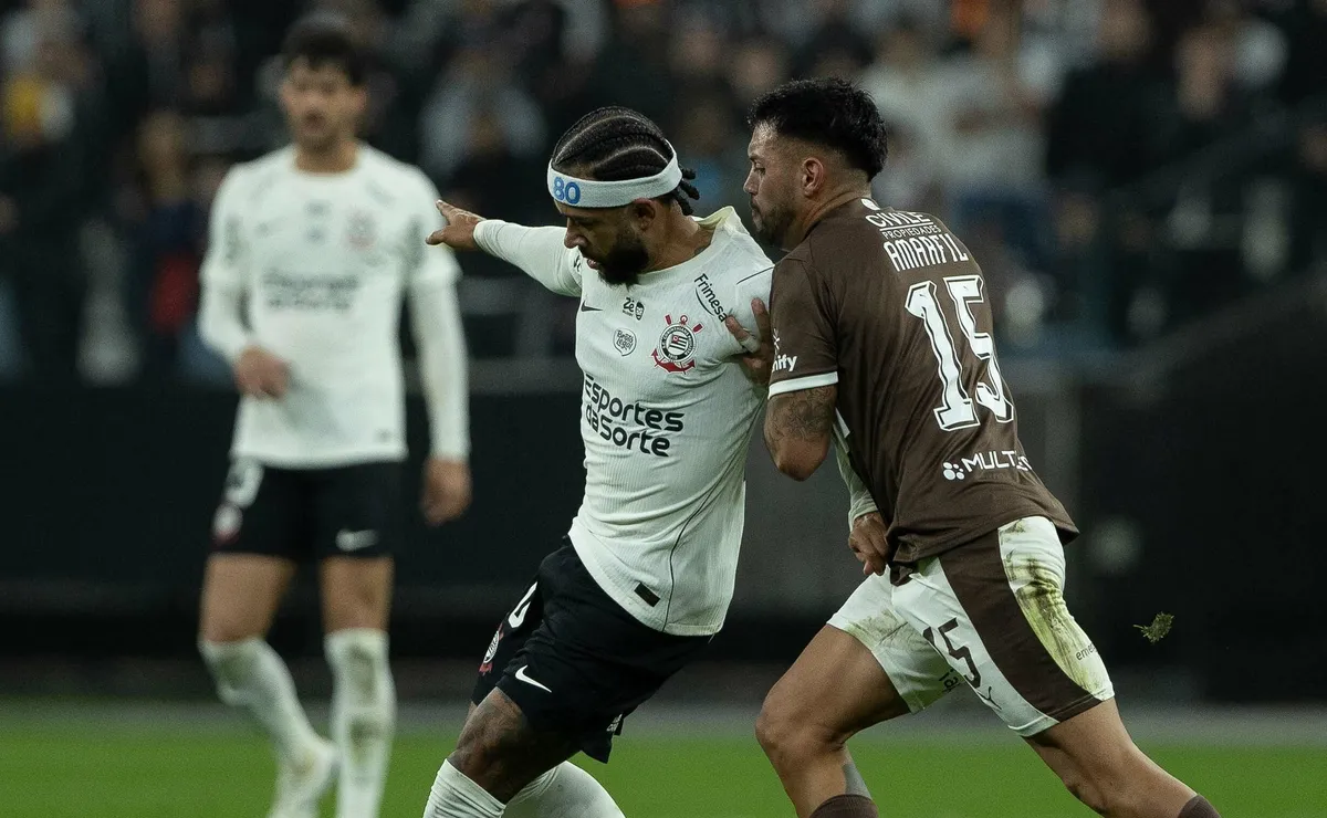 Já classificado na Copa Libertadores, Corinthians faz atuação apagada e é derrotado pelo Platense