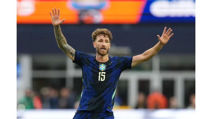 Léo Pereira. Foto: Michael Owens/Getty Images